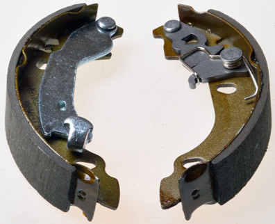 DENCKERMANN Bremsbackensatz
