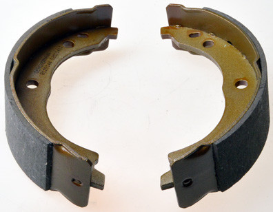 DENCKERMANN Bremsbackensatz