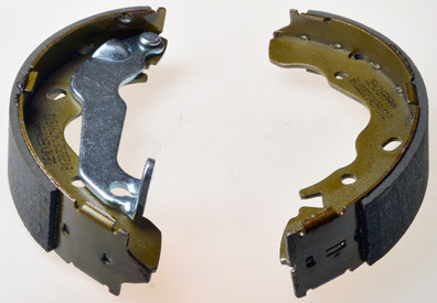 DENCKERMANN Bremsbackensatz