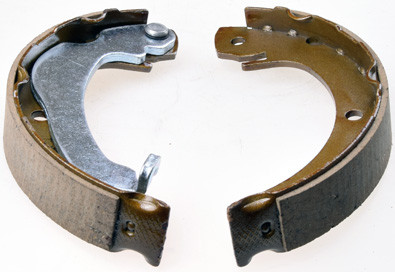 DENCKERMANN Bremsbackensatz